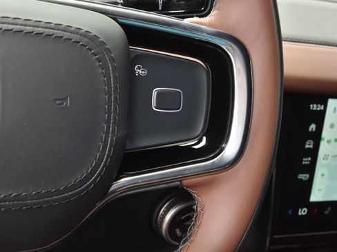 New 2026 Lincoln Navigator Reserve AWD/4WD image 25