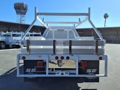 New 2025 Ford F450 XLT w/ XLT Value Package