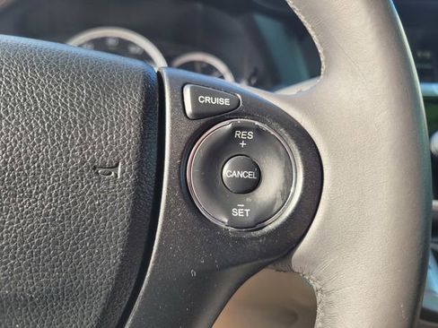 Used 2014 Honda Accord EX-L image 27