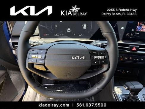 New 2026 Kia Sportage SX FWD image 31