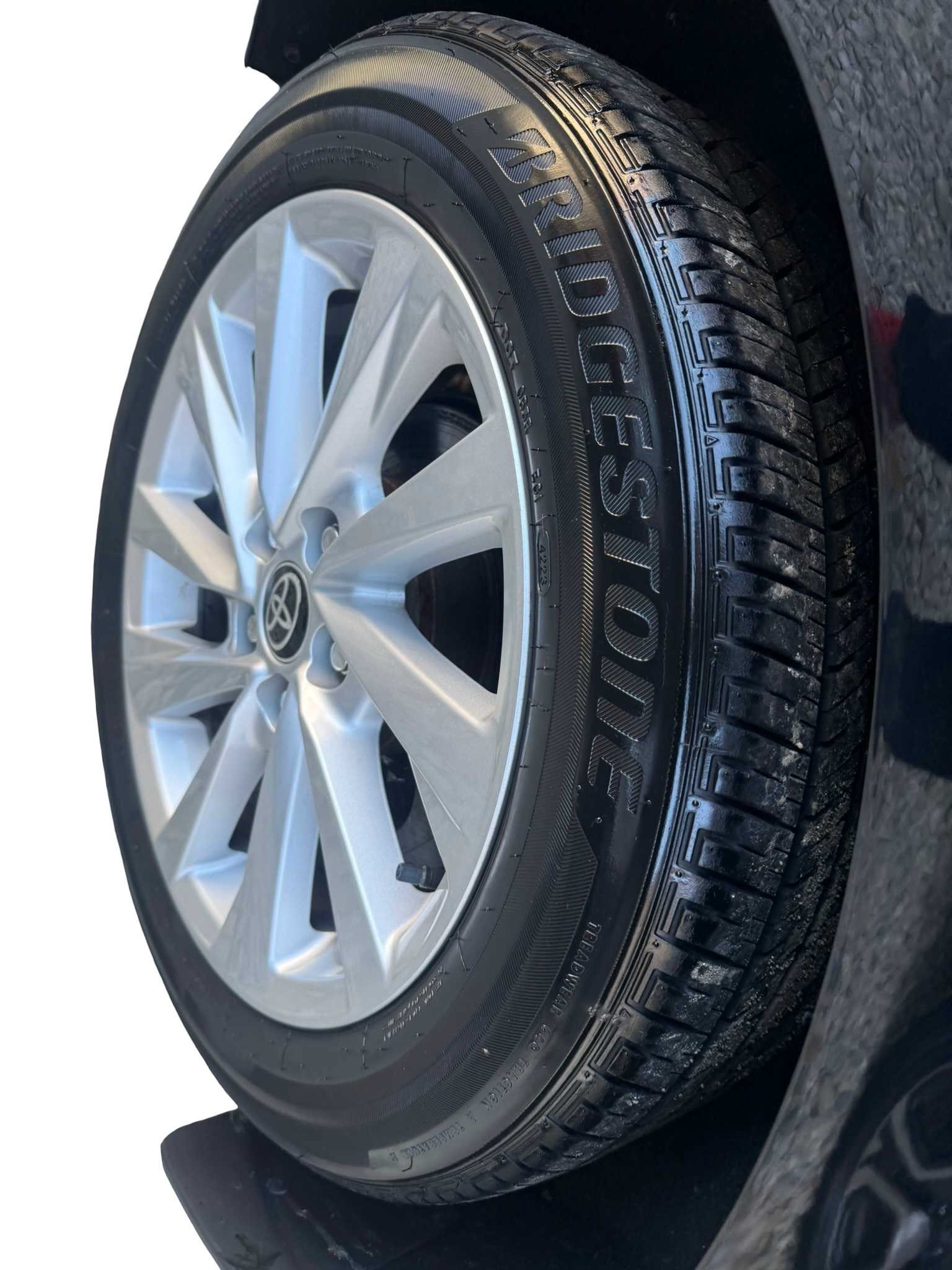 Certified 2024 Toyota Camry LE FWD image 8