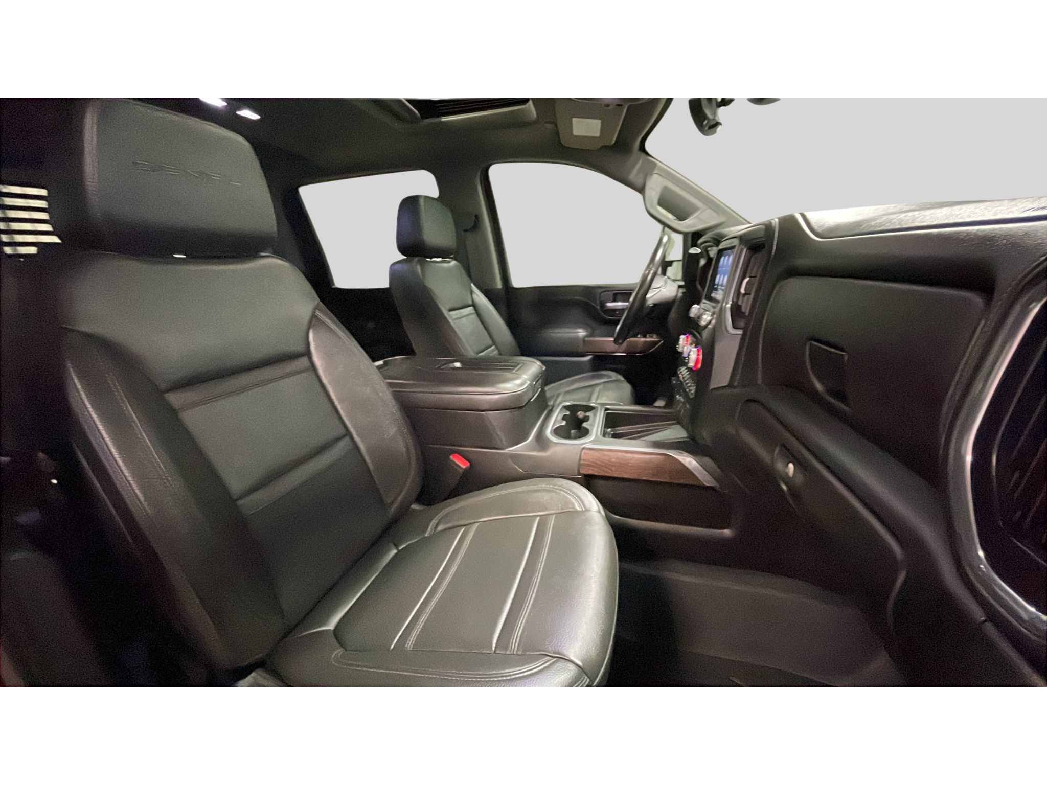 Used 2021 GMC Sierra 2500 Denali w/ Denali Ultimate Package AWD/4WD image 18
