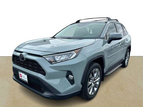 Certified 2019 Toyota RAV4 XLE Premium w/ Cold Weather Package AWD/4WD image 9