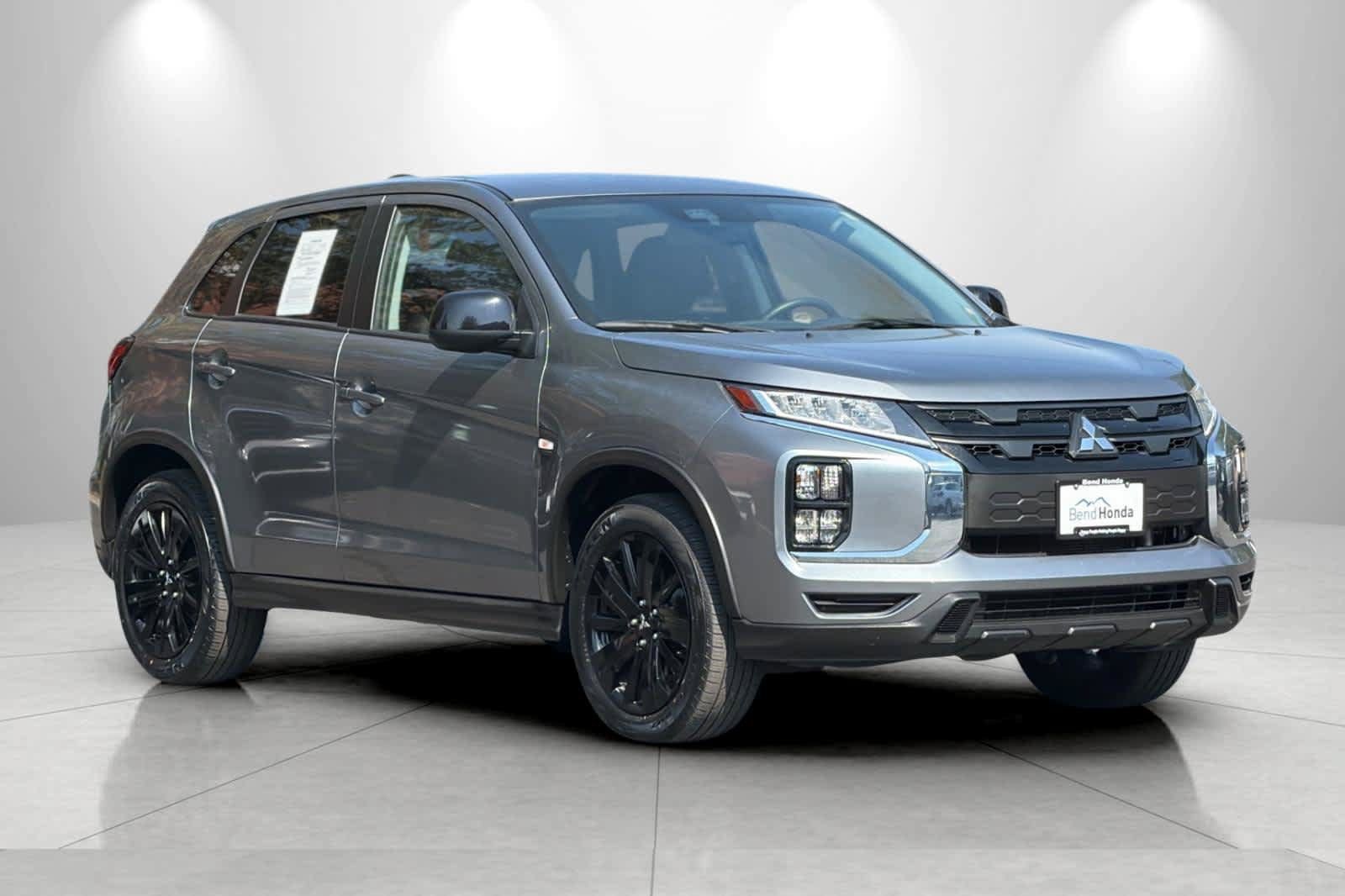 Used 2025 Mitsubishi Outlander Sport LE AWD/4WD image 9