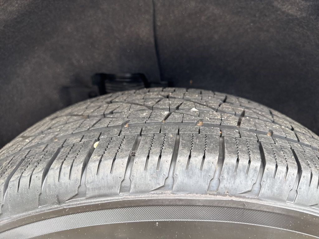 Used 2026 Chevrolet Equinox LT FWD image 32