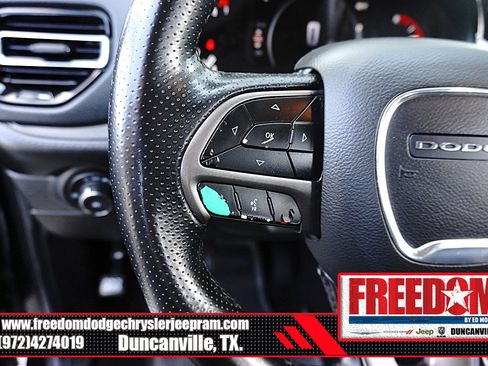 Used 2021 Dodge Durango SXT w/ 3rd Row Seating Group RWD image 24