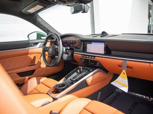 New 2026 Porsche 911 Carrera 4S image 24