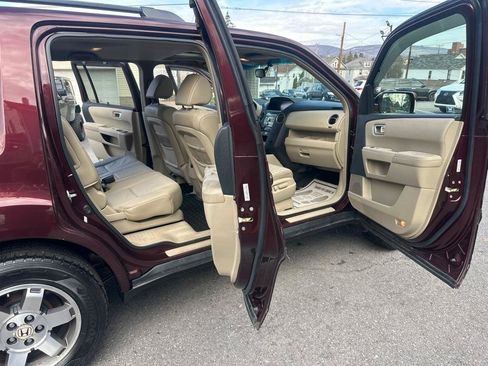 Used 2009 Honda Pilot Touring image 29