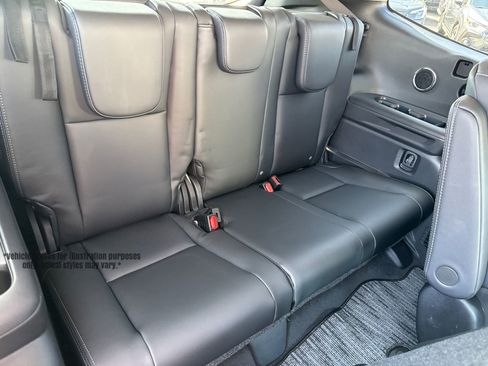 New 2026 Subaru Ascent Limited AWD/4WD image 12