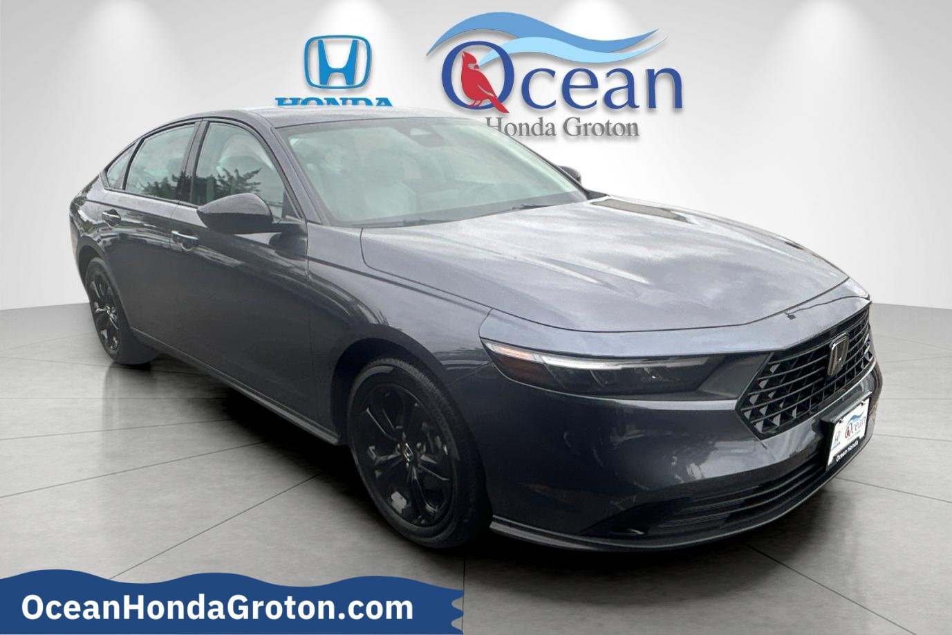 Used 2025 Honda Accord SE image 1