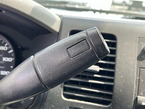 Used 2011 Chevrolet Silverado 1500 W/T RWD image 20