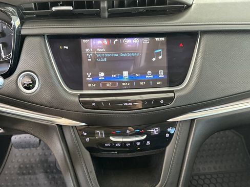 Used 2018 Cadillac XT5 Premium Luxury image 21