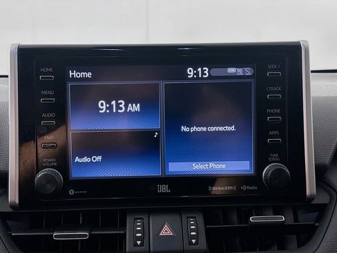 Used 2019 Toyota RAV4 XLE Premium image 21