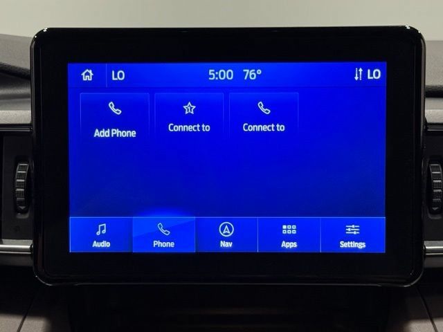 Used 2023 Ford Explorer XLT w/ Equipment Group 202A AWD/4WD image 21