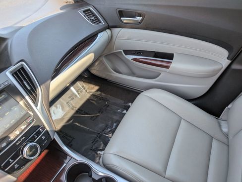 Used 2016 Acura TLX image 24