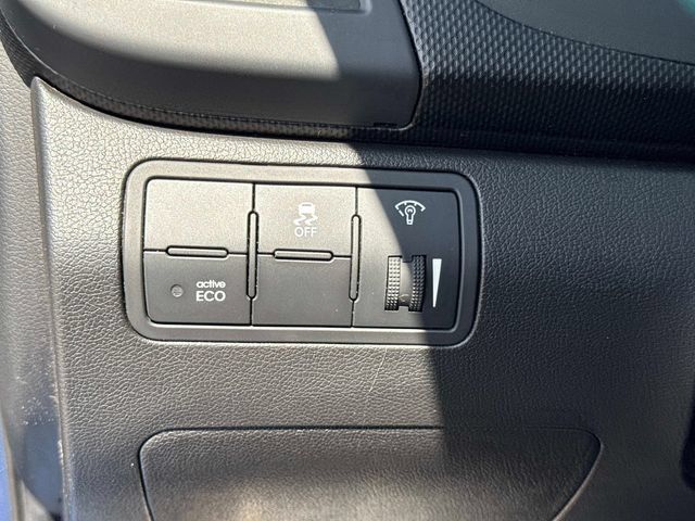 Used 2017 Hyundai Accent SE FWD image 24