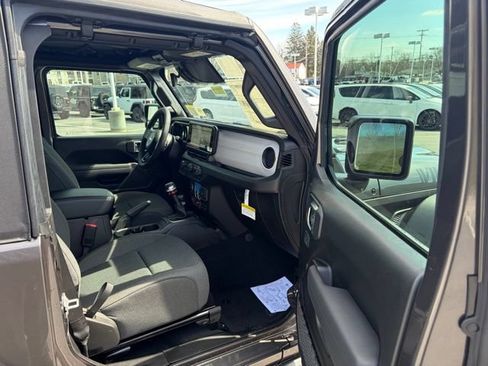 New 2026 Jeep Wrangler Sport AWD/4WD image 27