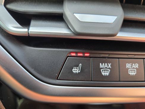 Used 2023 BMW X3 xDrive30i AWD/4WD image 29