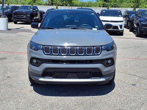 Used 2024 Jeep Compass Limited AWD/4WD image 22