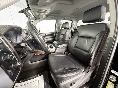 Used 2017 GMC Sierra 3500 SLT image 18