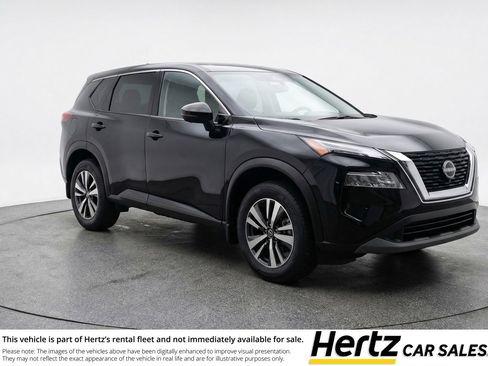 Used 2025 Nissan Rogue SV image 1