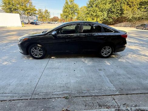 Used 2017 Hyundai Sonata SE image 6