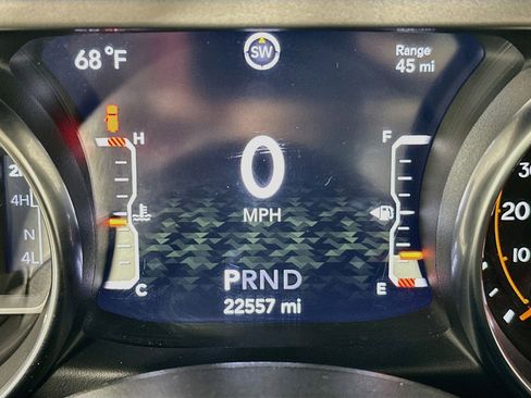 Used 2022 Jeep Wrangler Unlimited Sport AWD/4WD image 12