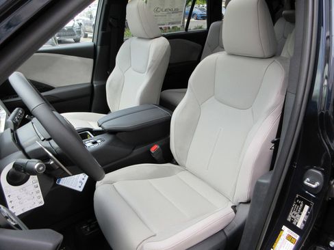 New 2026 Lexus TX 350 AWD image 34