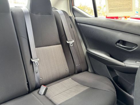 Used 2025 Nissan Sentra SV FWD image 30