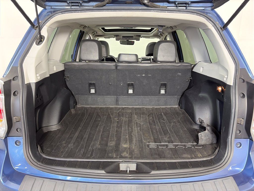 Used 2017 Subaru Forester 2.0XT Touring AWD/4WD image 27