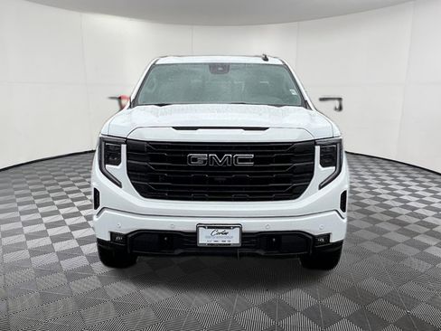 Used 2025 GMC Sierra 1500 Elevation w/ Elevation Premium Package image 2