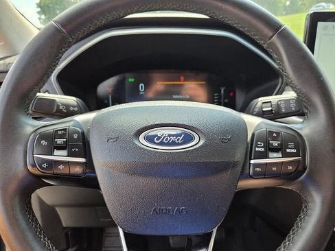 Used 2023 Ford Escape Active w/ Tech Pack #1 FWD image 24