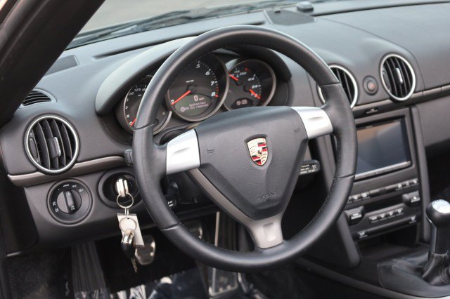 Used 2009 Porsche Boxster RWD image 24