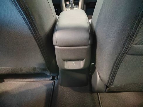 New 2025 Nissan Versa SV w/ Trunk Package FWD image 25