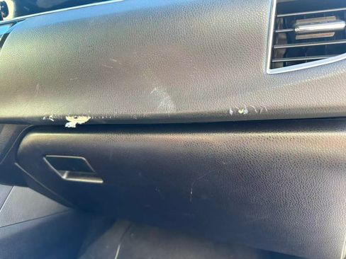 Used 2015 Toyota Corolla S image 18