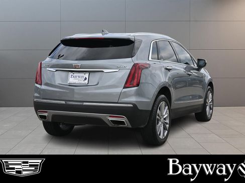 Used 2024 Cadillac XT5 Premium Luxury FWD image 5