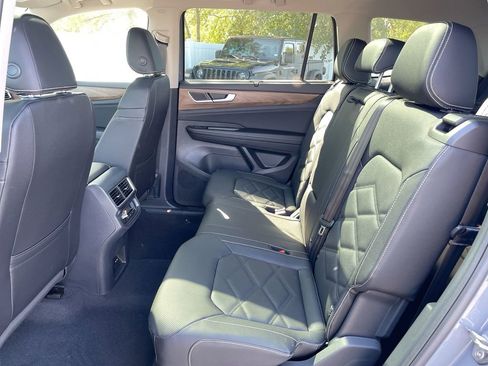 New 2026 Volkswagen Atlas SE image 47