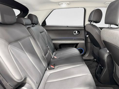 Used 2024 Hyundai Ioniq 5 Limited image 24