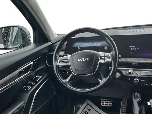 Used 2024 Kia Telluride SX Prestige w/ Towing Package image 28