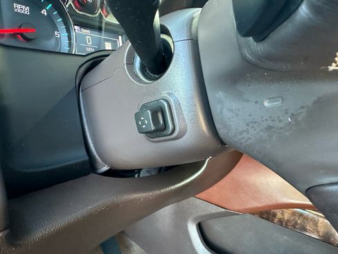 Used 2018 Chevrolet Tahoe Premier image 47