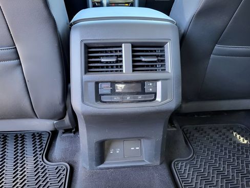 Used 2023 Volkswagen Atlas SEL R-Line AWD/4WD image 14