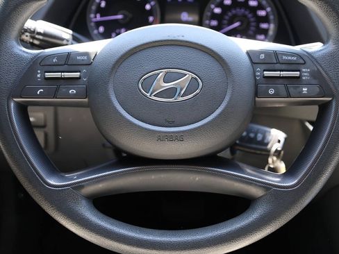 Used 2022 Hyundai Sonata SE FWD image 18