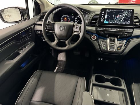New 2026 Honda Odyssey Elite image 5