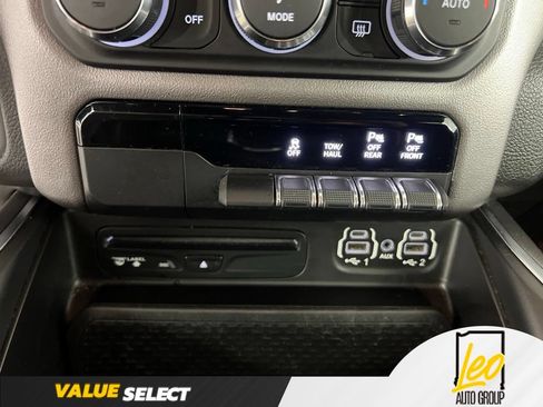 Used 2019 RAM 1500 Big Horn AWD/4WD image 26
