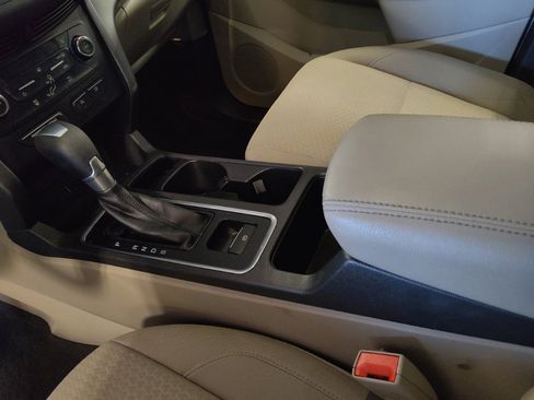 Used 2017 Ford Escape SE FWD image 26