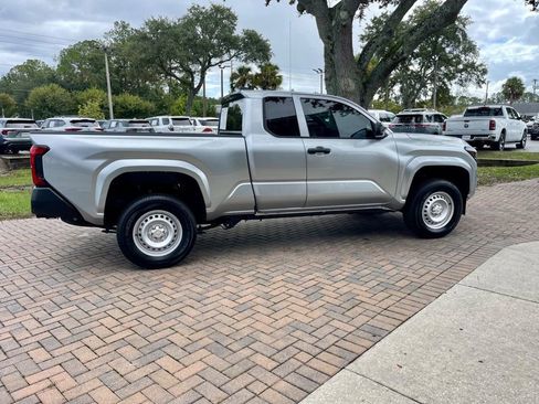 Used 2025 Toyota Tacoma SR w/ Towing Package image 7