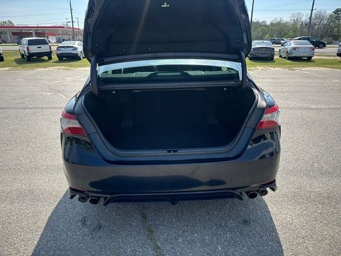 Used 2019 Toyota Camry XSE w/ Driver Assist Package image 10