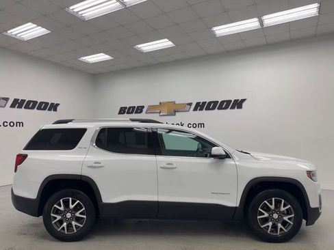 Used 2021 GMC Acadia SLE w/ Driver Convenience Package AWD/4WD image 4