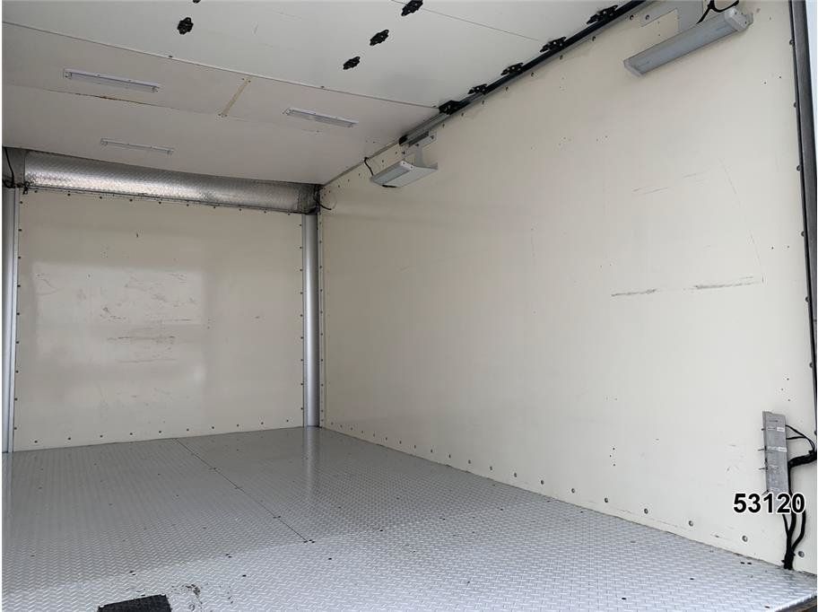 Used 2021 Ford F550 4x4 Regular Cab Super Duty image 11