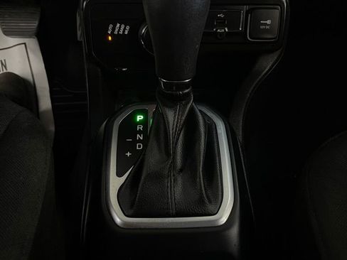 Used 2020 Jeep Renegade Sport image 26